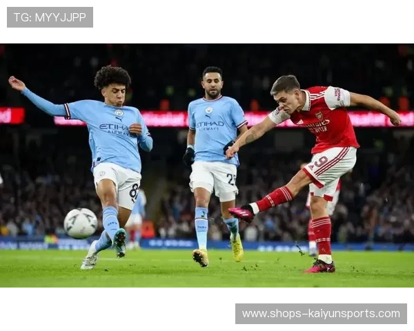 交易市场热度升温，球队争夺补强阵容，球赛阵容